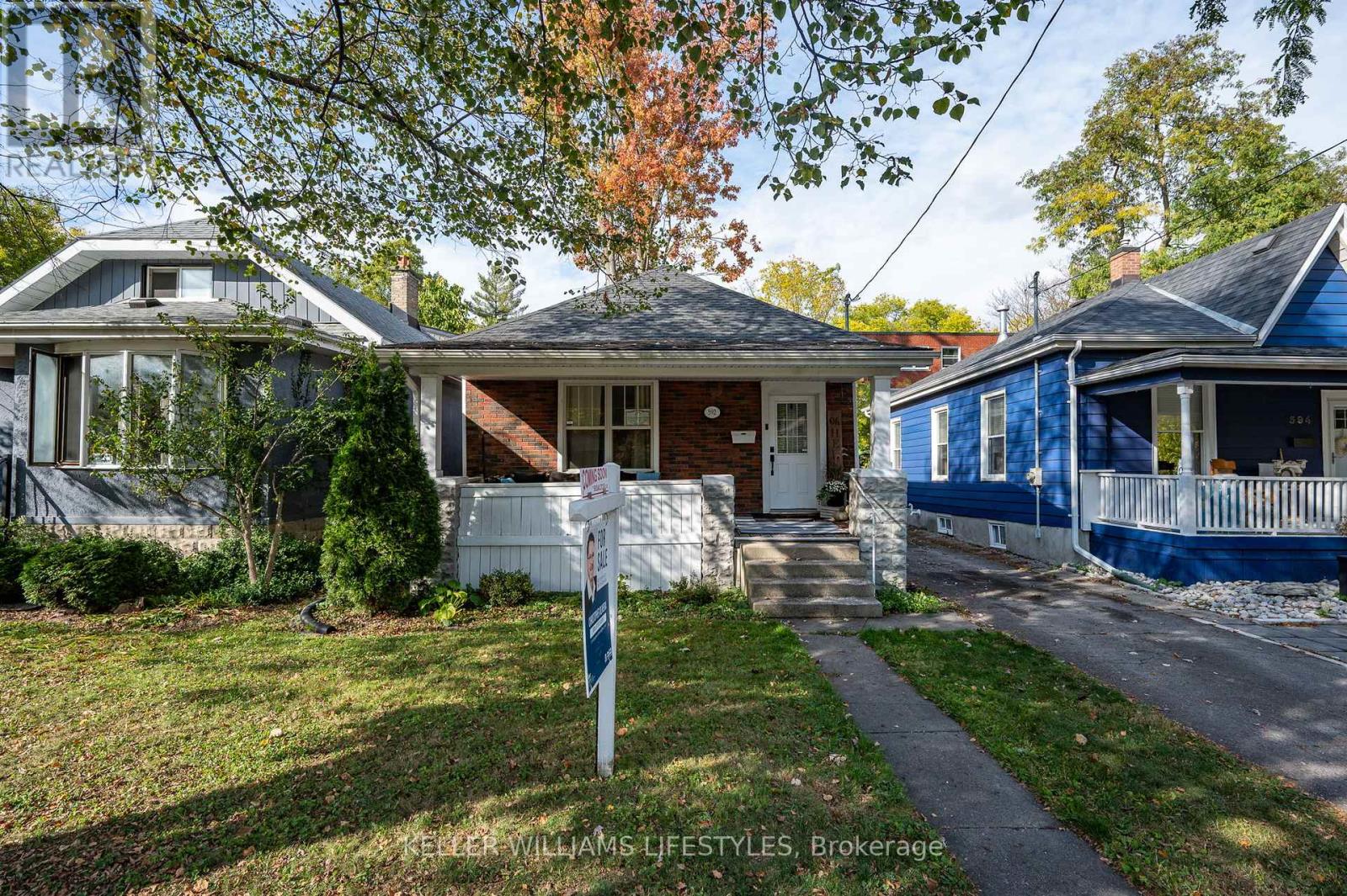 592 Rosedale Street, London East, Ontario  N6B 2C6 - Photo 9 - X12472682