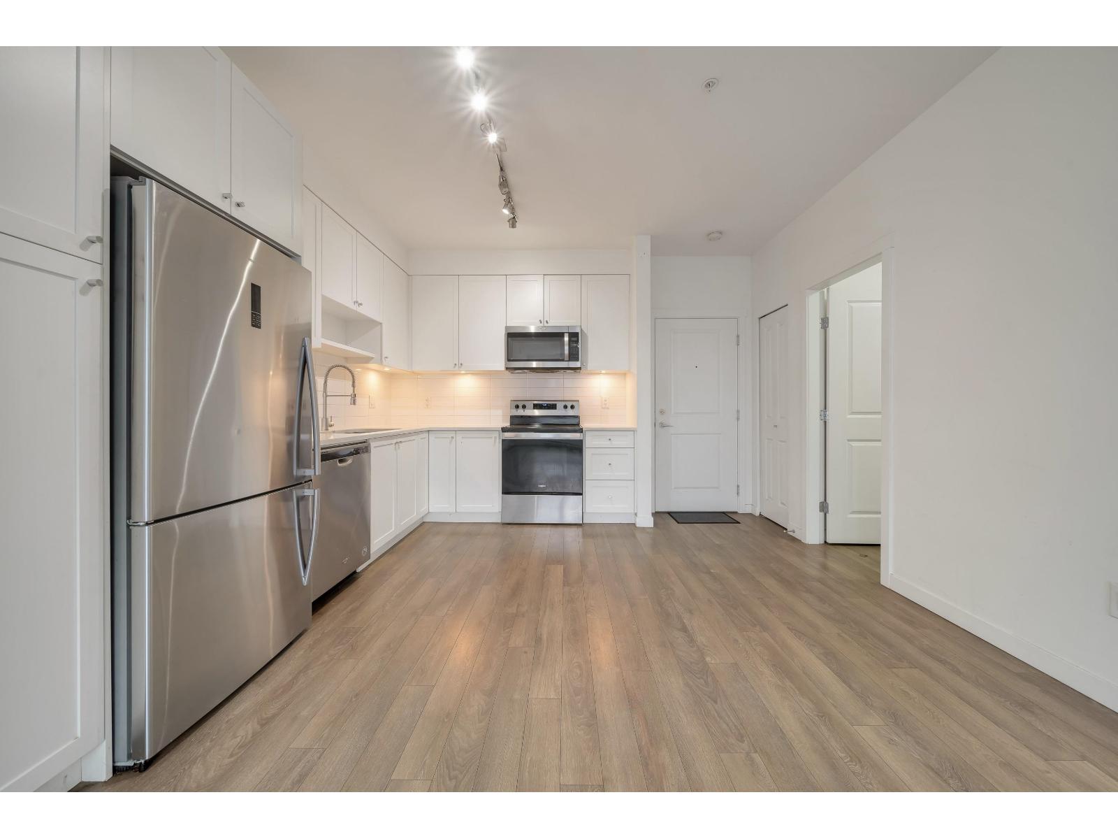 317 13628 81a Avenue, Surrey, British Columbia V3W 3E2 - Photo 10 - R3060137