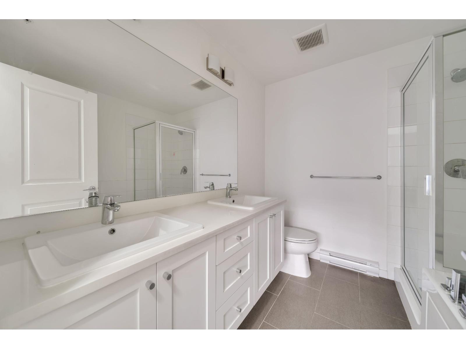 317 13628 81a Avenue, Surrey, British Columbia V3W 3E2 - Photo 12 - R3060137