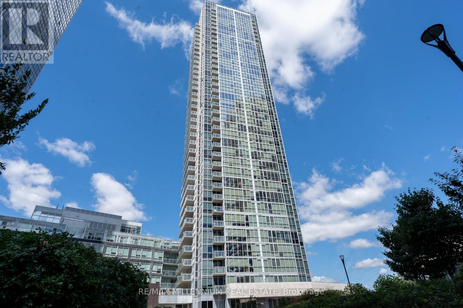 3103 - 2908 HIGHWAY 7 ROAD, Vaughan, Ontario
