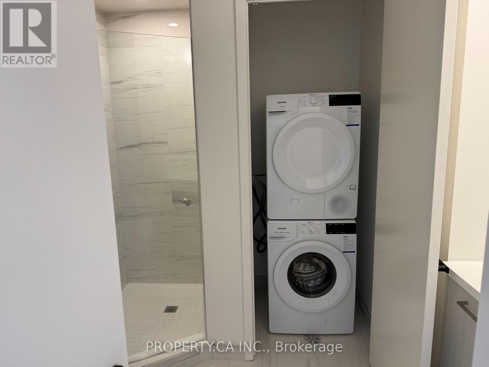 3306 - 28 Interchange Way, Vaughan, Ontario  L4K 0P8 - Photo 21 - N12472662
