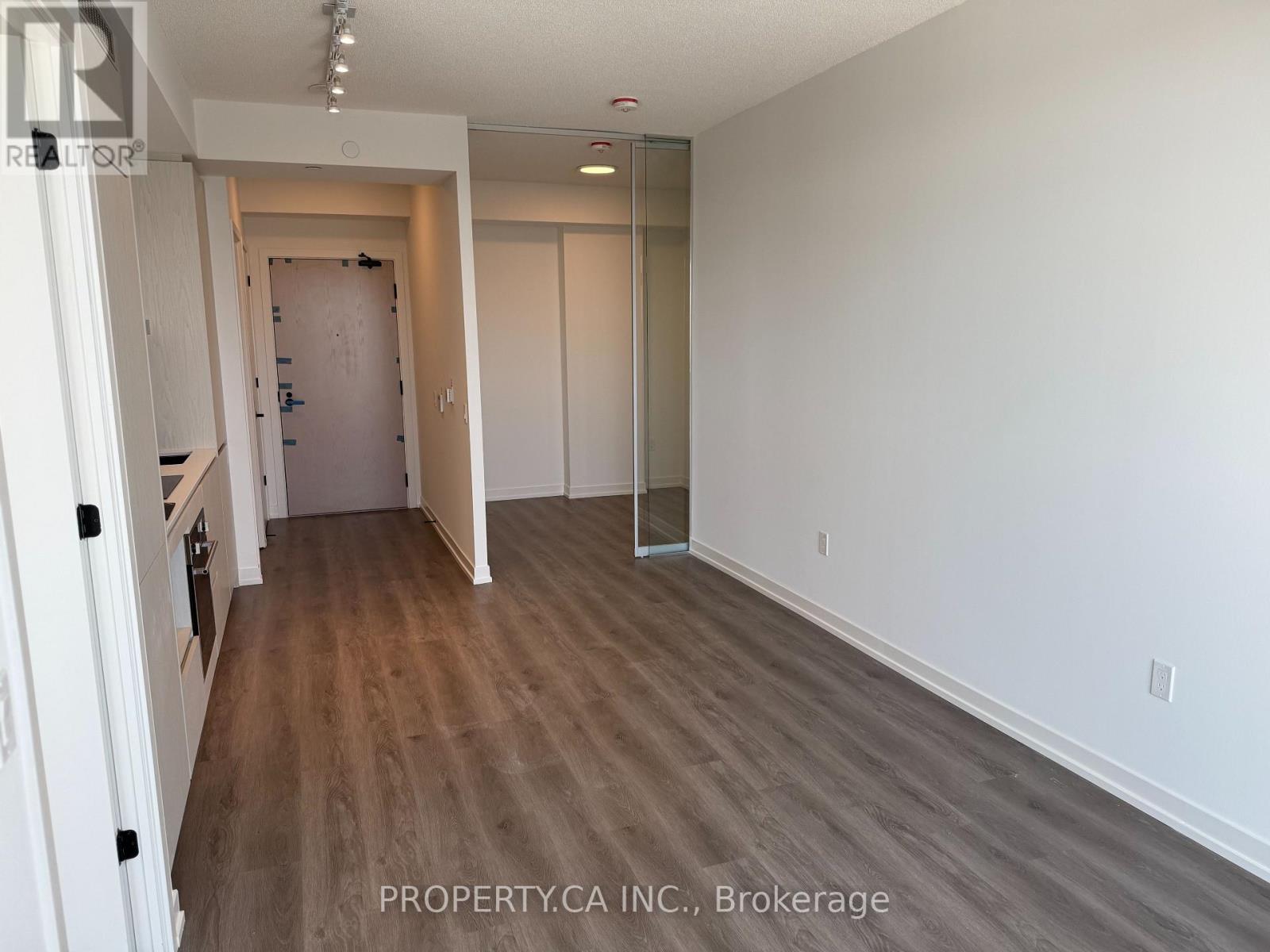 3306 - 28 Interchange Way, Vaughan, Ontario  L4K 0P8 - Photo 43 - N12472662