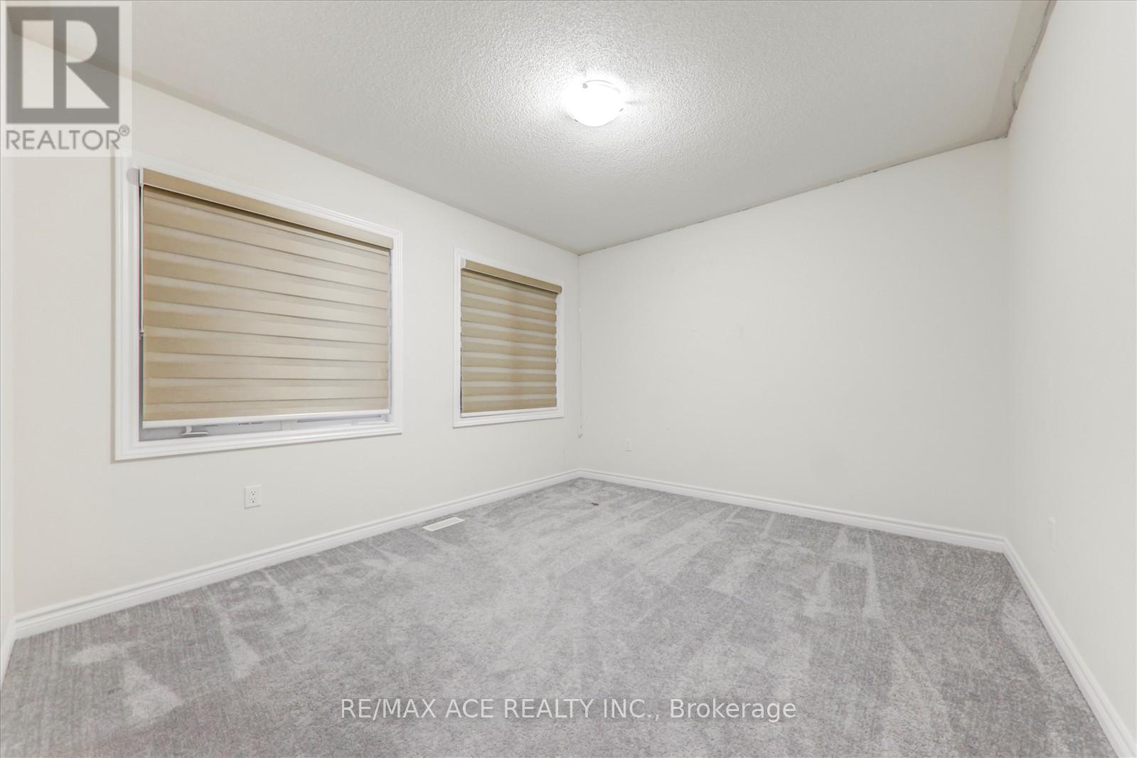 27 Mccaskell Street, Brock (Beaverton), Ontario  L0K 1A0 - Photo 26 - N12472668
