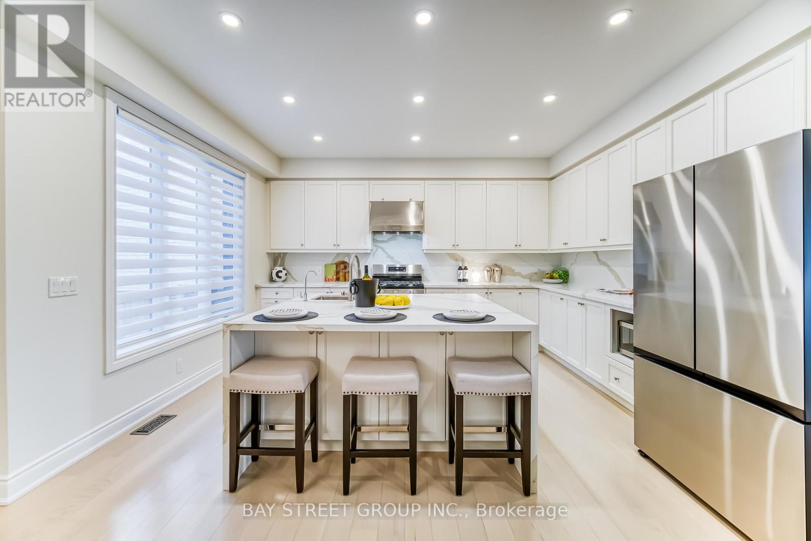 7 Kohn Lane, Markham (Angus Glen), Ontario  L6C 3J3 - Photo 15 - N12472676