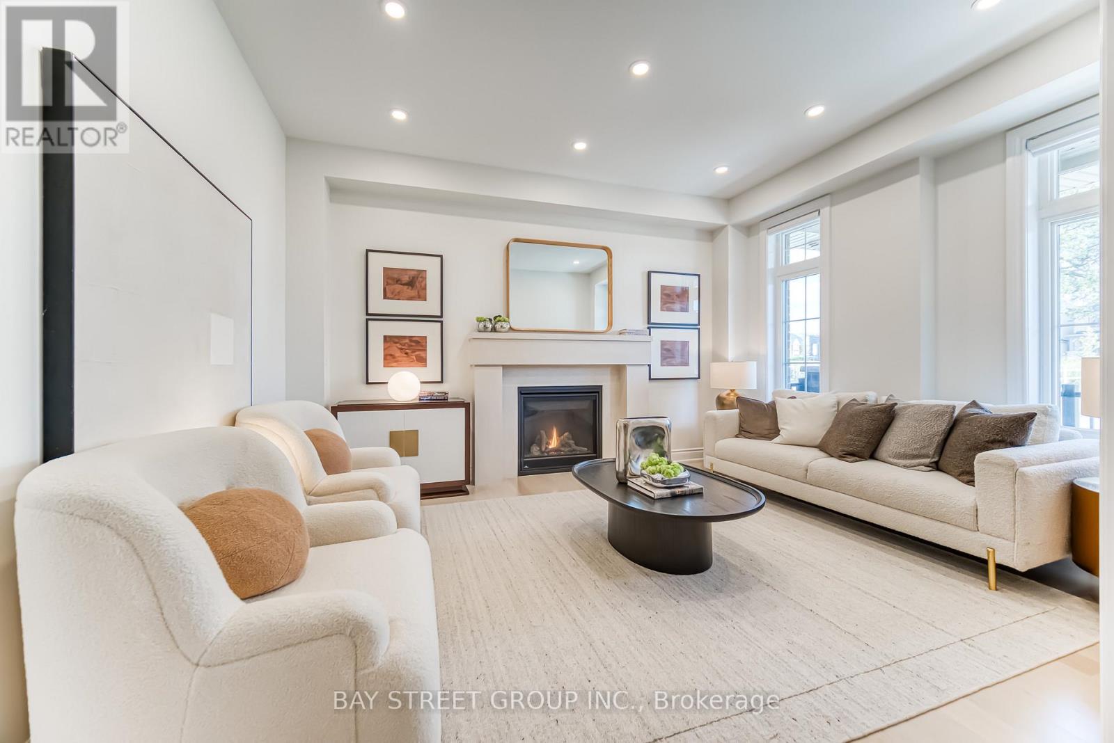 7 Kohn Lane, Markham (Angus Glen), Ontario  L6C 3J3 - Photo 6 - N12472676