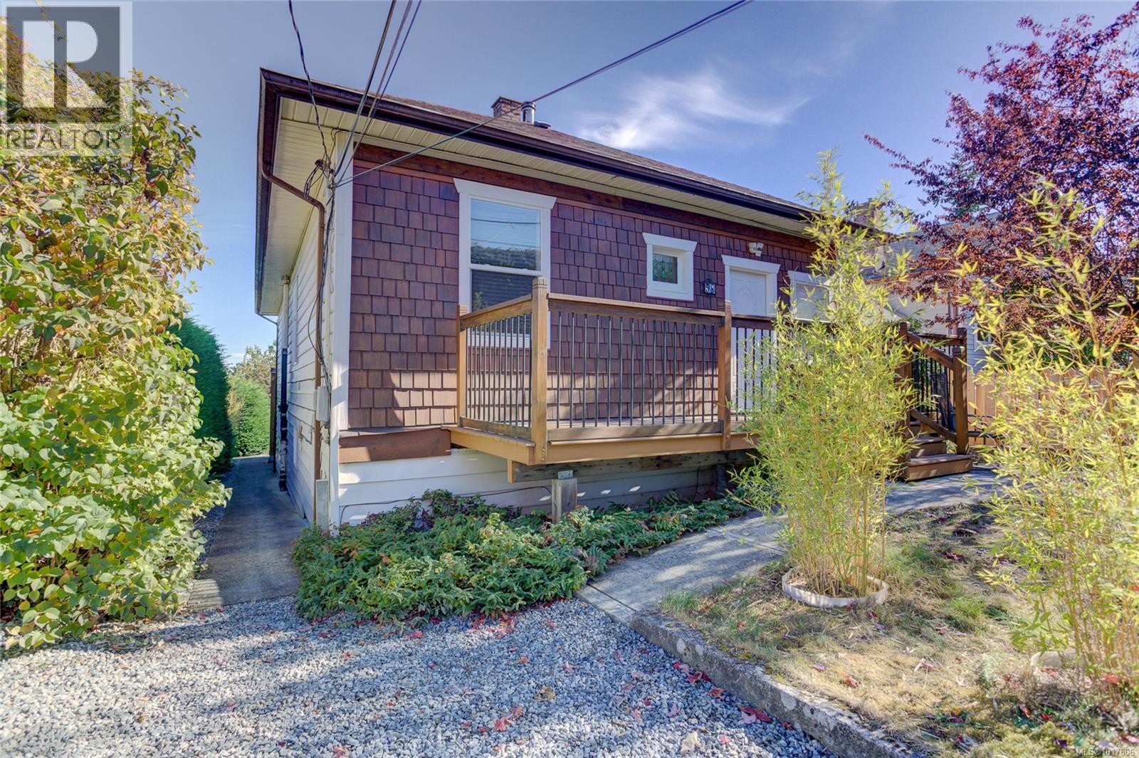 58 Pine St, Nanaimo, British Columbia  V9R 2B2 - Photo 2 - 1017806