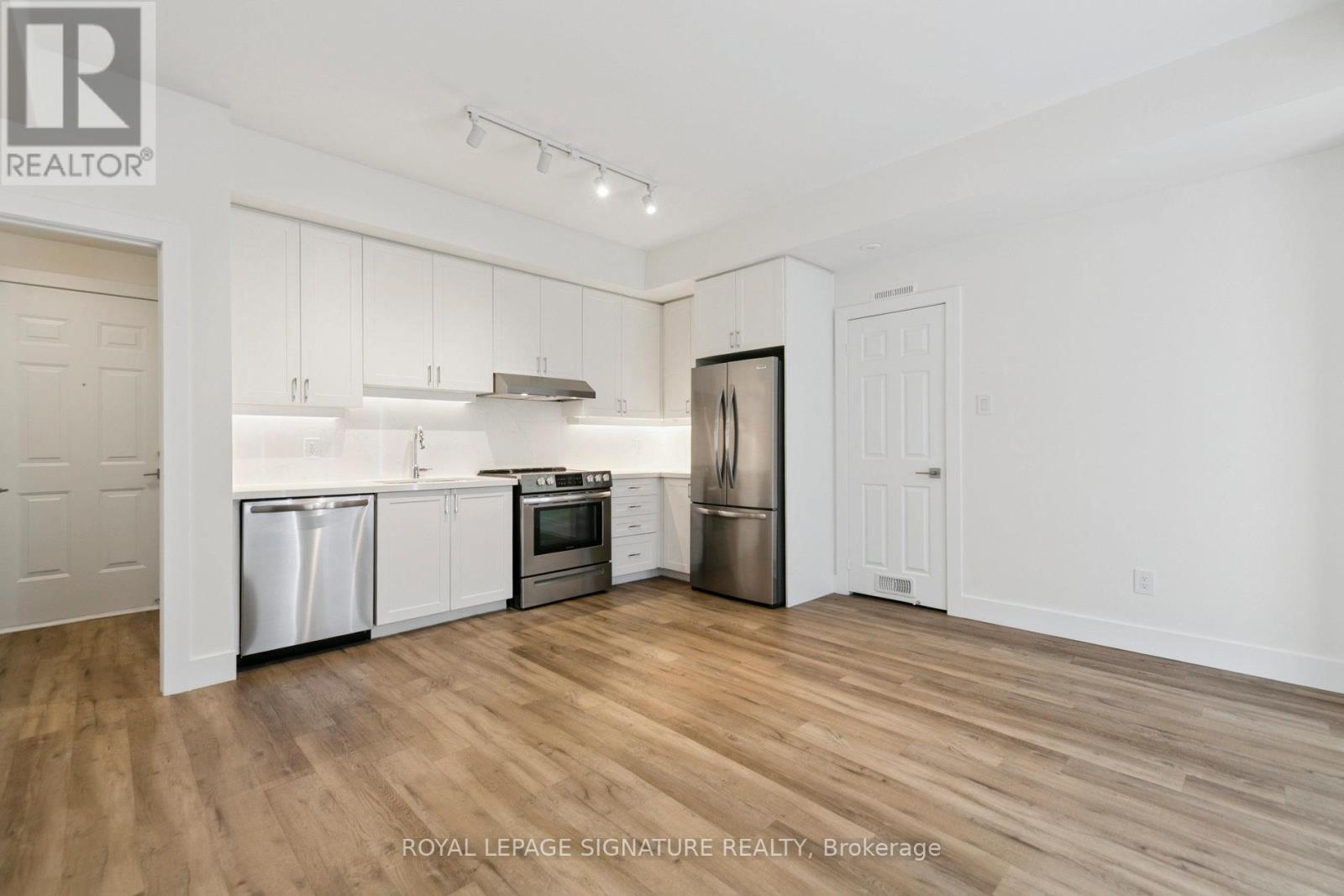 32 - 5035 Oscar Peterson Boulevard, Mississauga, Ontario  L5M 0P4 - Photo 6 - W12472619