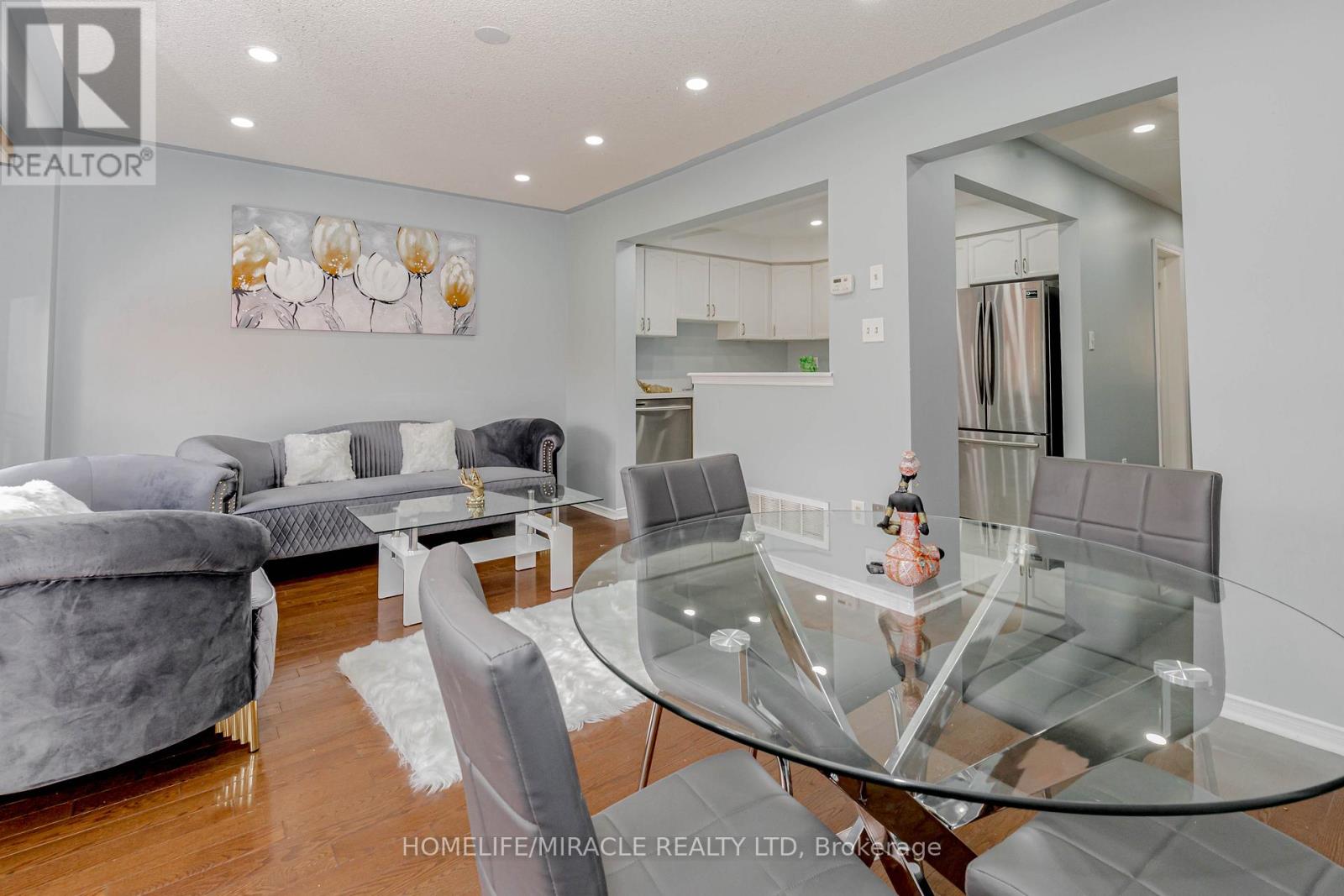 4 Vauxhall Crescent, Brampton, Ontario  L7A 3A3 - Photo 22 - W12472642