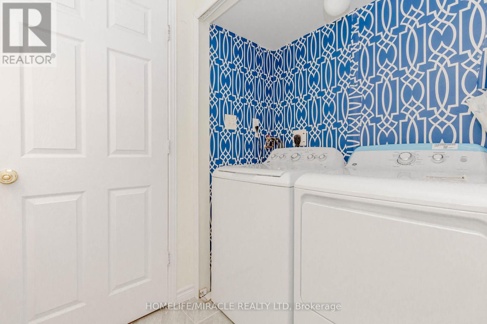 4 Vauxhall Crescent, Brampton, Ontario  L7A 3A3 - Photo 46 - W12472642