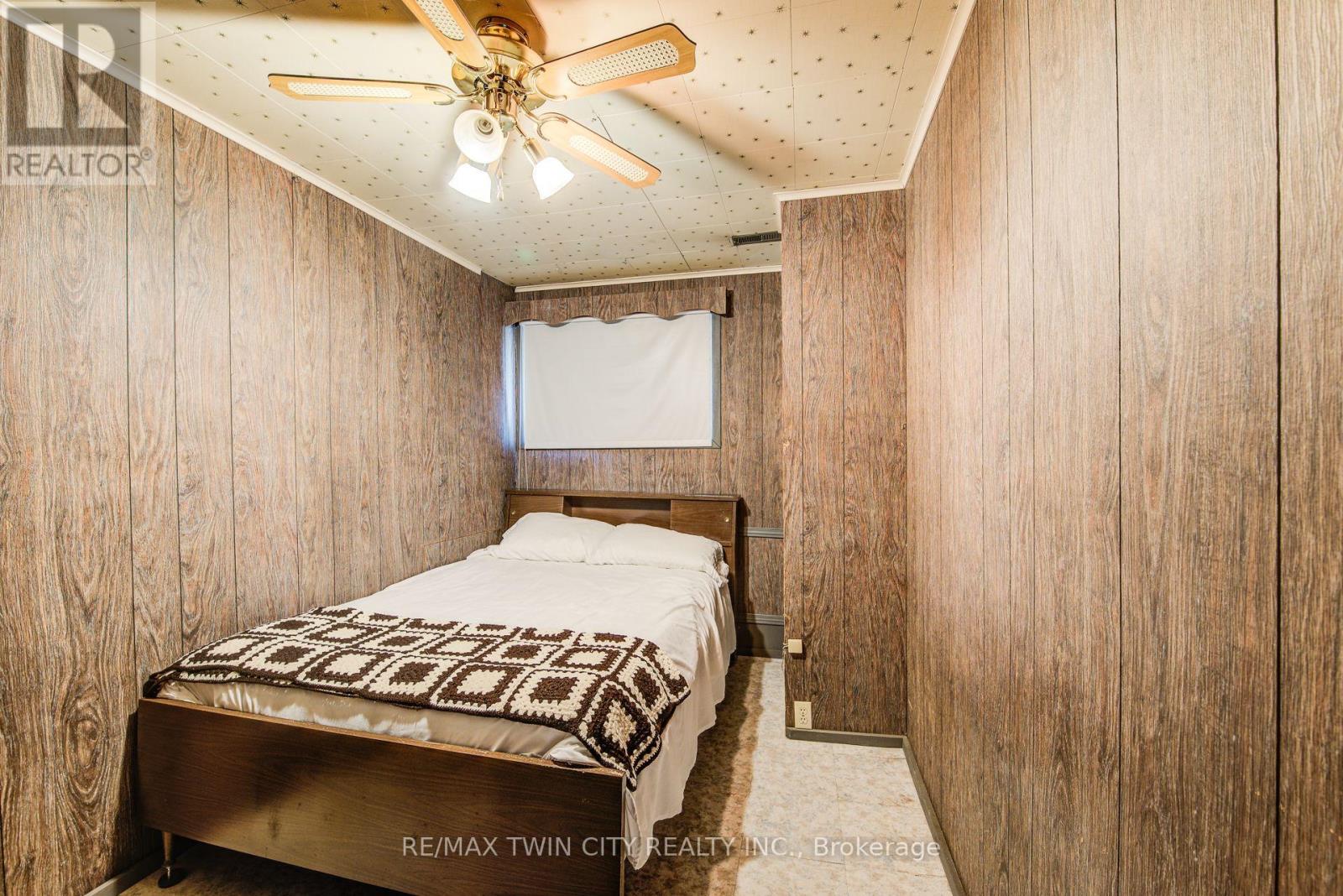 39 Kenwood Crescent, Guelph (Junction/onward Willow), Ontario  N1H 6E4 - Photo 20 - X12472631