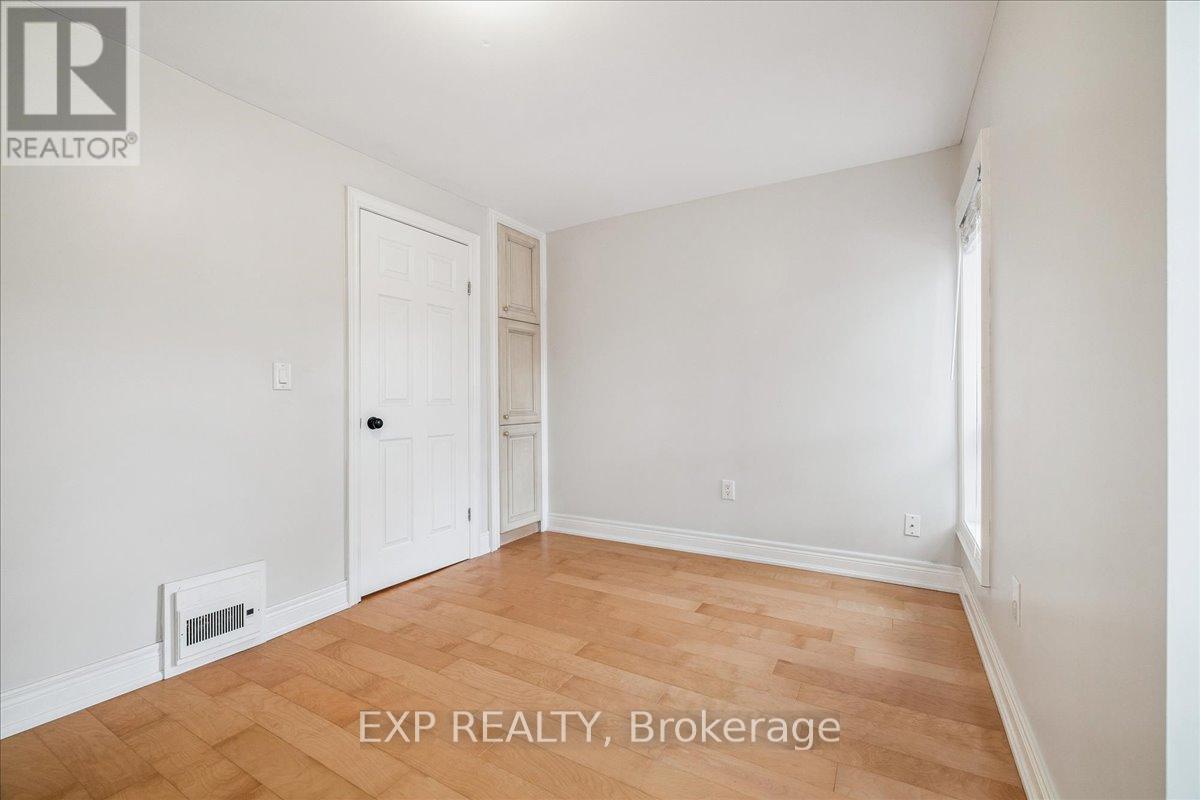 29 Case Street, Hamilton, Ontario  L8L 3G6 - Photo 20 - X12472672