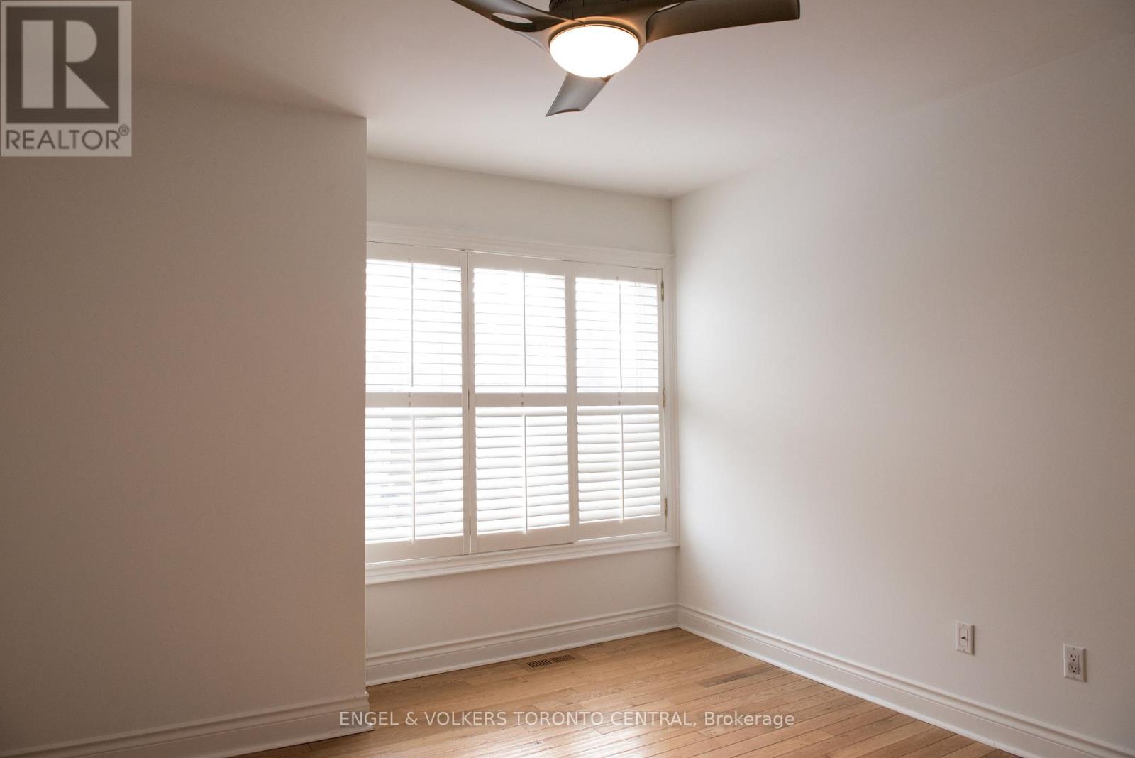 344 Glengarry Avenue, Toronto, Ontario  M5M 1E6 - Photo 26 - C12472709