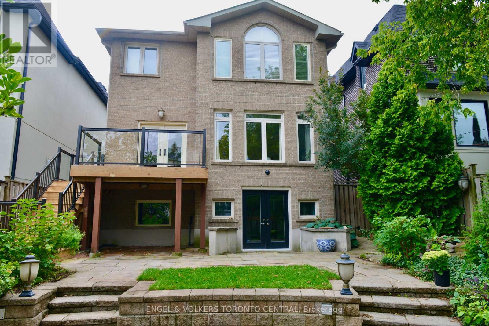 344 Glengarry Avenue, Toronto, Ontario  M5M 1E6 - Photo 35 - C12472709