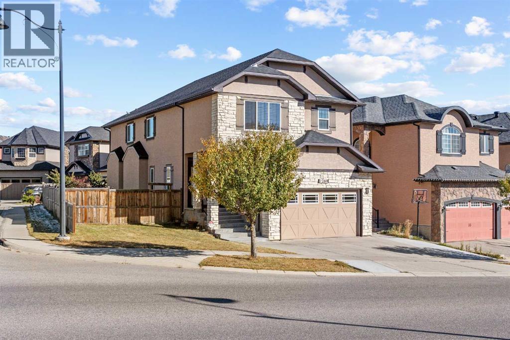 1269 Sherwood Boulevard Nw, Calgary, Alberta  T3R 0C7 - Photo 2 - A2261961