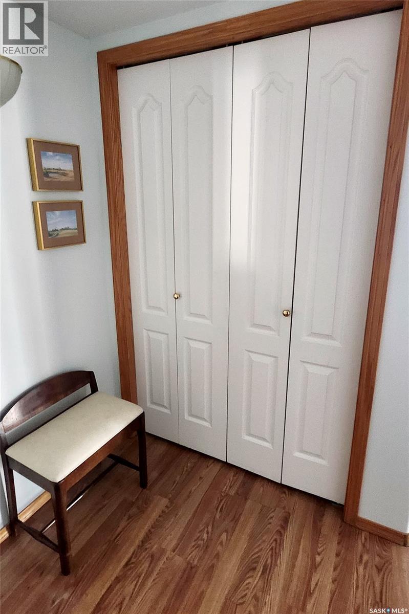 302 205 Mcintyre Street N, Regina, Saskatchewan  S4R 3B7 - Photo 3 - SK021301