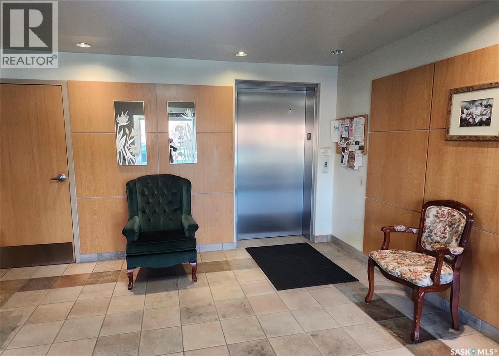 302 205 Mcintyre Street N, Regina, Saskatchewan  S4R 3B7 - Photo 32 - SK021301