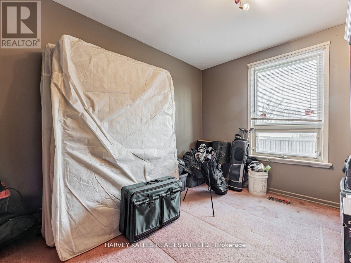 561-563 Danforth Road, Toronto (Clairlea-Birchmount), Ontario  M1K 1E1 - Photo 11 - E12472701
