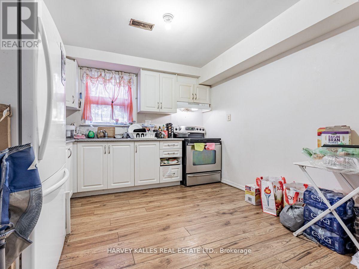 561-563 Danforth Road, Toronto (Clairlea-Birchmount), Ontario  M1K 1E1 - Photo 13 - E12472701