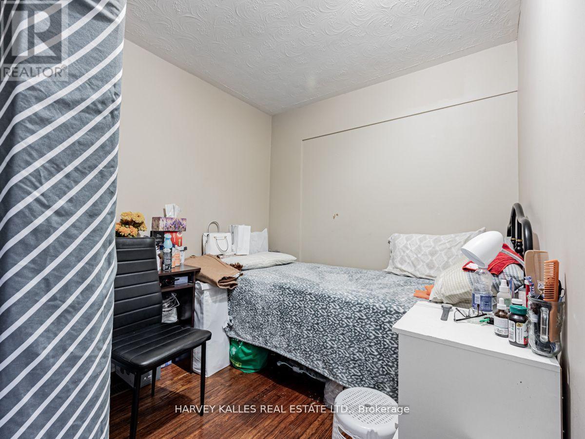 561-563 Danforth Road, Toronto (Clairlea-Birchmount), Ontario  M1K 1E1 - Photo 19 - E12472701