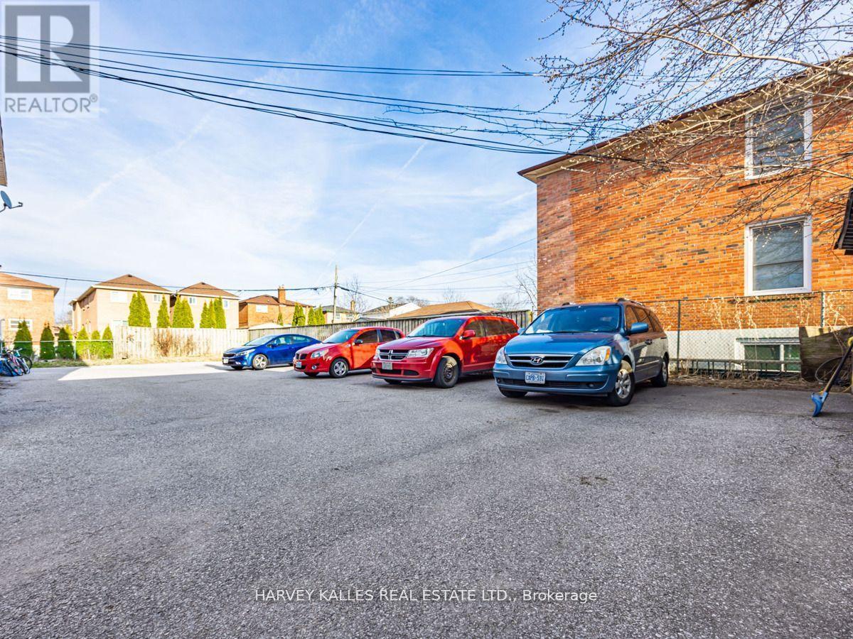 561-563 Danforth Road, Toronto (Clairlea-Birchmount), Ontario  M1K 1E1 - Photo 28 - E12472712