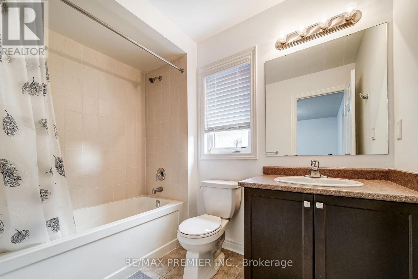44 Weaver Terrace, New Tecumseth (Tottenham), Ontario  L0G 1W0 - Photo 16 - N12472708