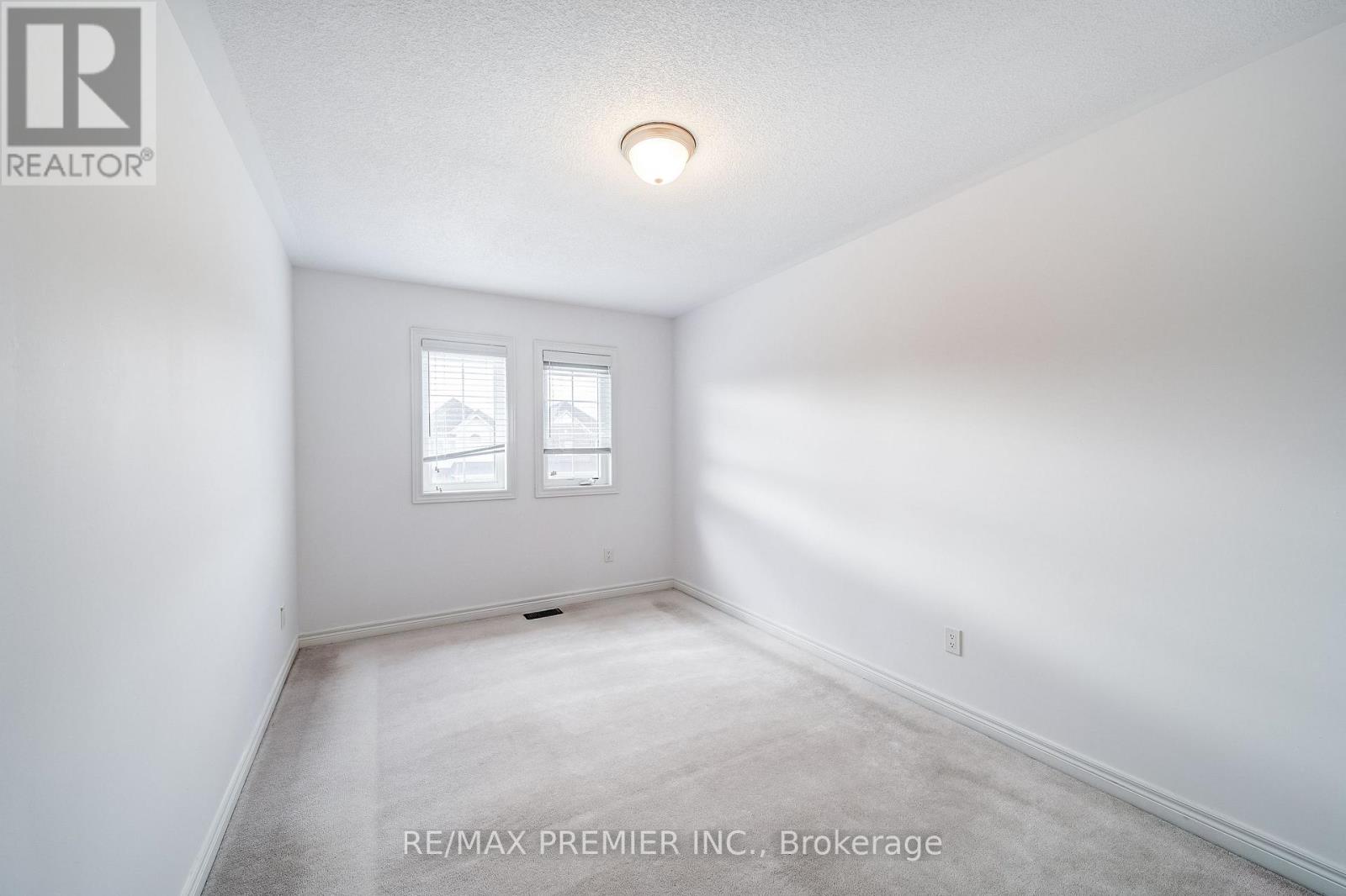 44 Weaver Terrace, New Tecumseth (Tottenham), Ontario  L0G 1W0 - Photo 23 - N12472708