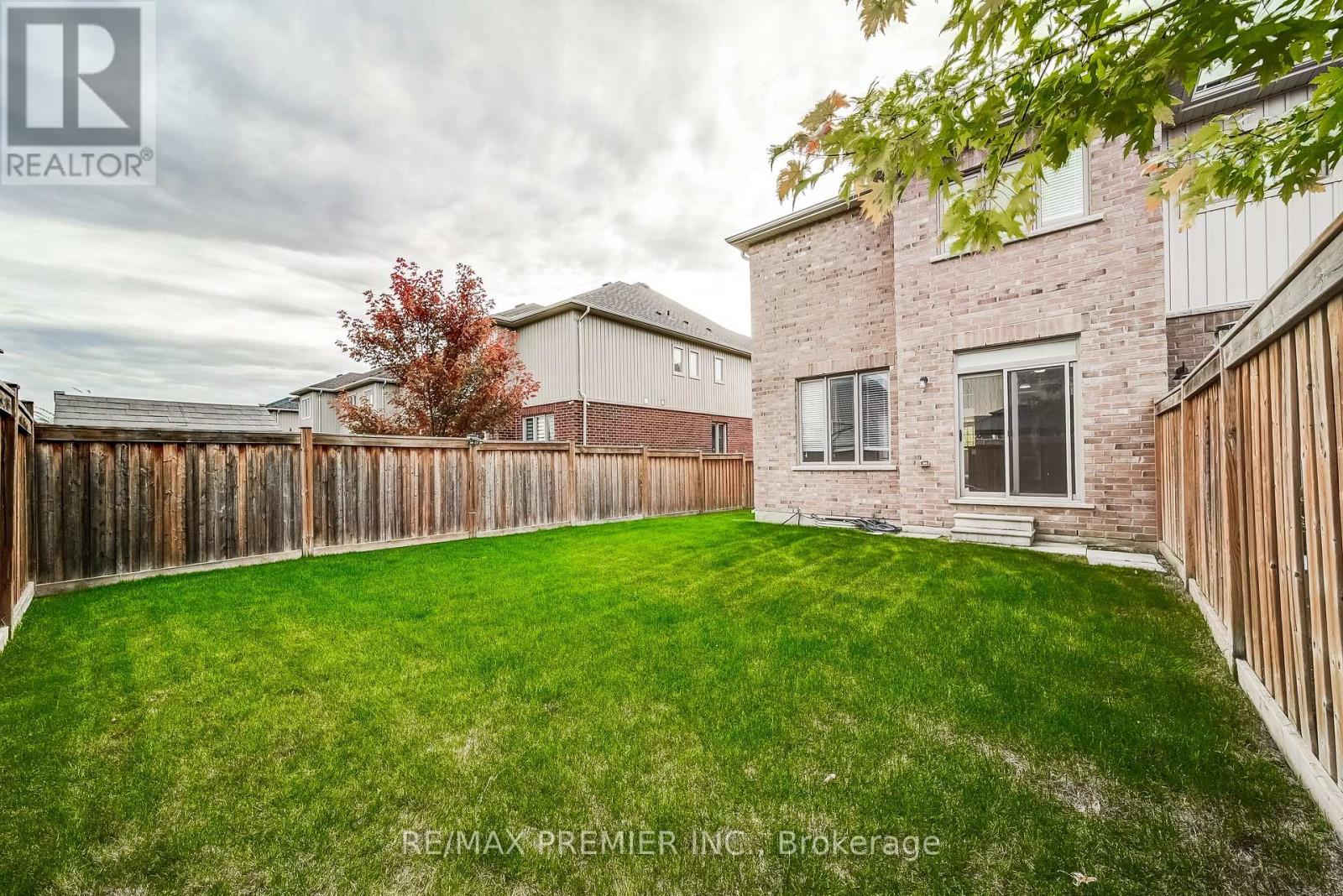 44 Weaver Terrace, New Tecumseth (Tottenham), Ontario  L0G 1W0 - Photo 26 - N12472708