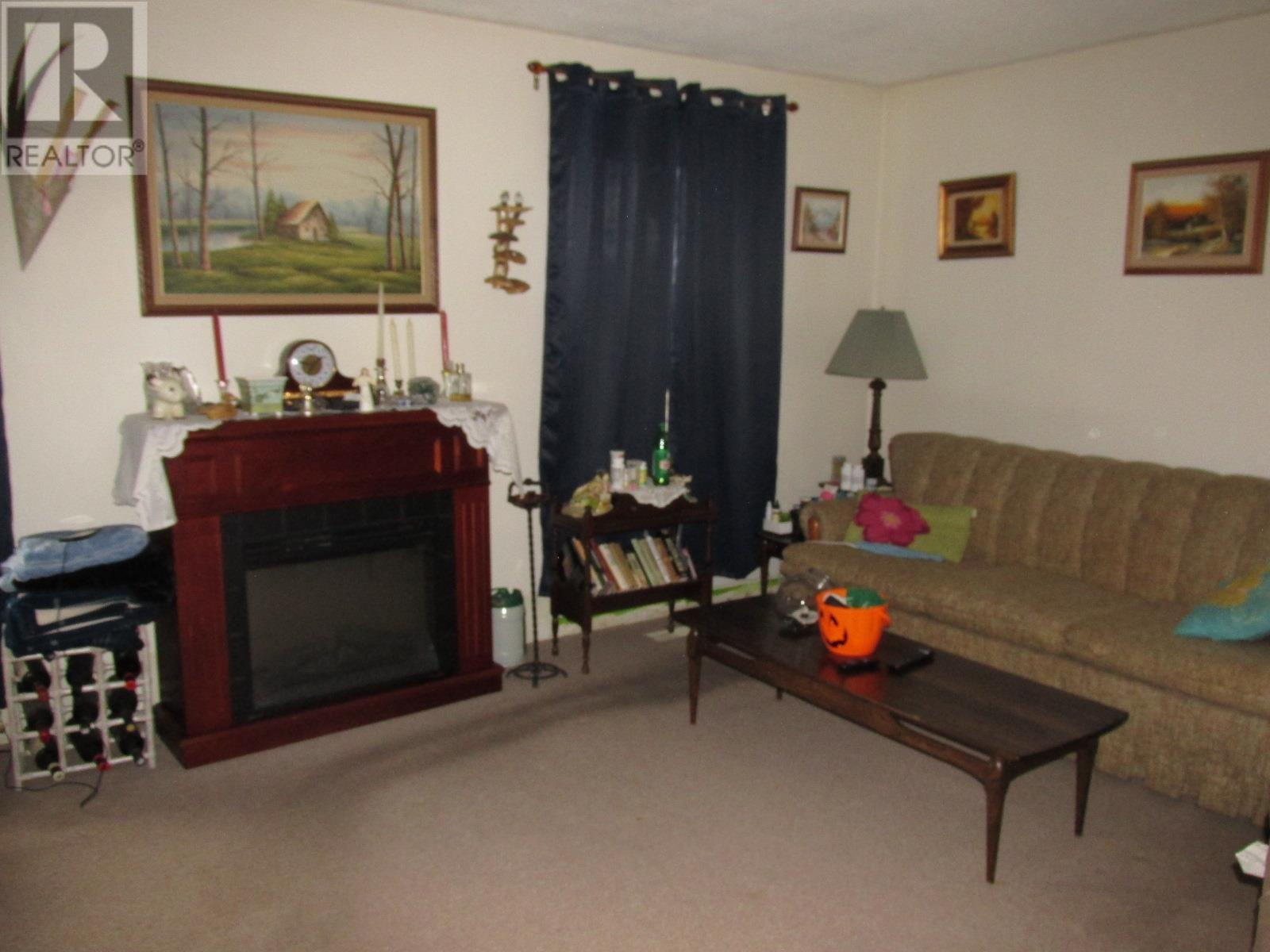 36 Beckett Blvd, Elliot Lake, Ontario  P5A 3P7 - Photo 6 - SM253024