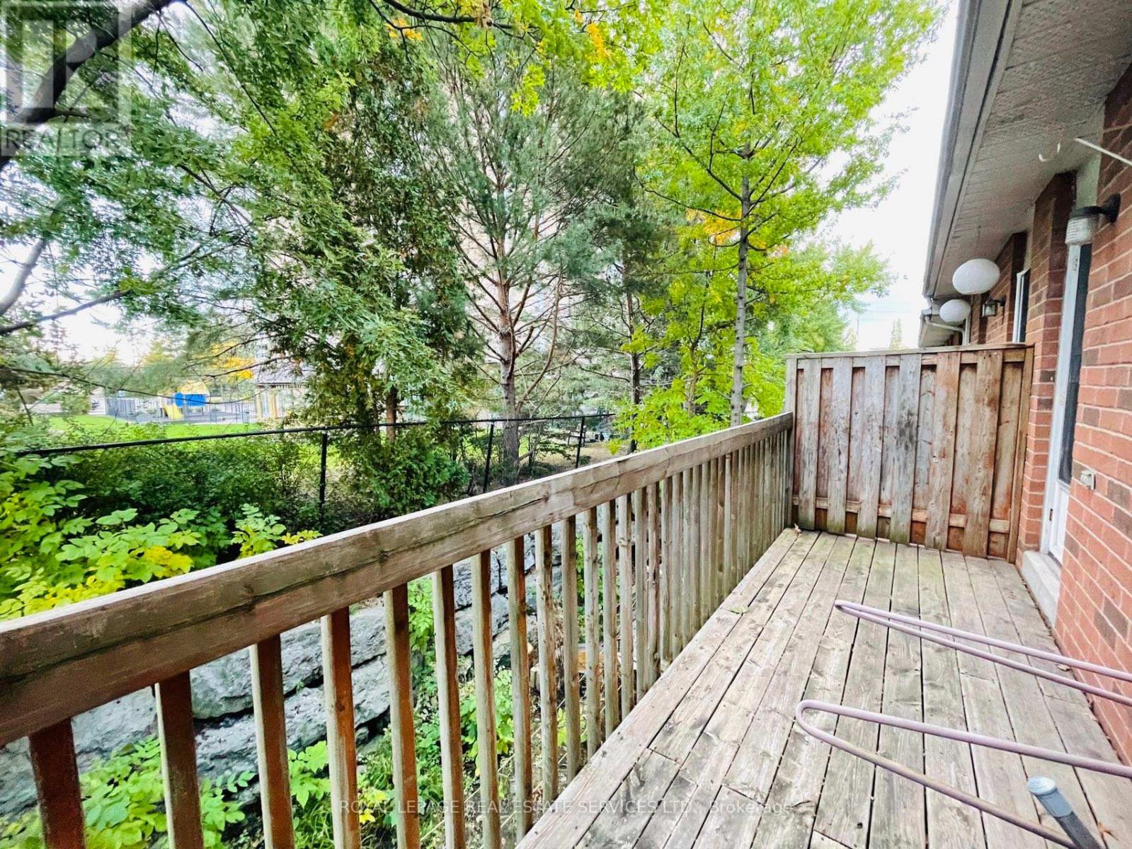 27 - 4991 Rathkeale Road, Mississauga, Ontario  L5V 2G9 - Photo 11 - W12472679