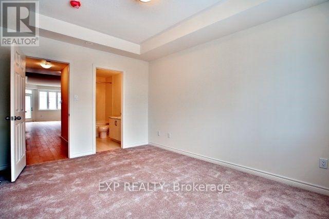21-02 - 2420 Baronwood Drive, Oakville, Ontario  L6M 0X6 - Photo 17 - W12472693