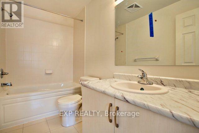 21-02 - 2420 Baronwood Drive, Oakville, Ontario  L6M 0X6 - Photo 18 - W12472693
