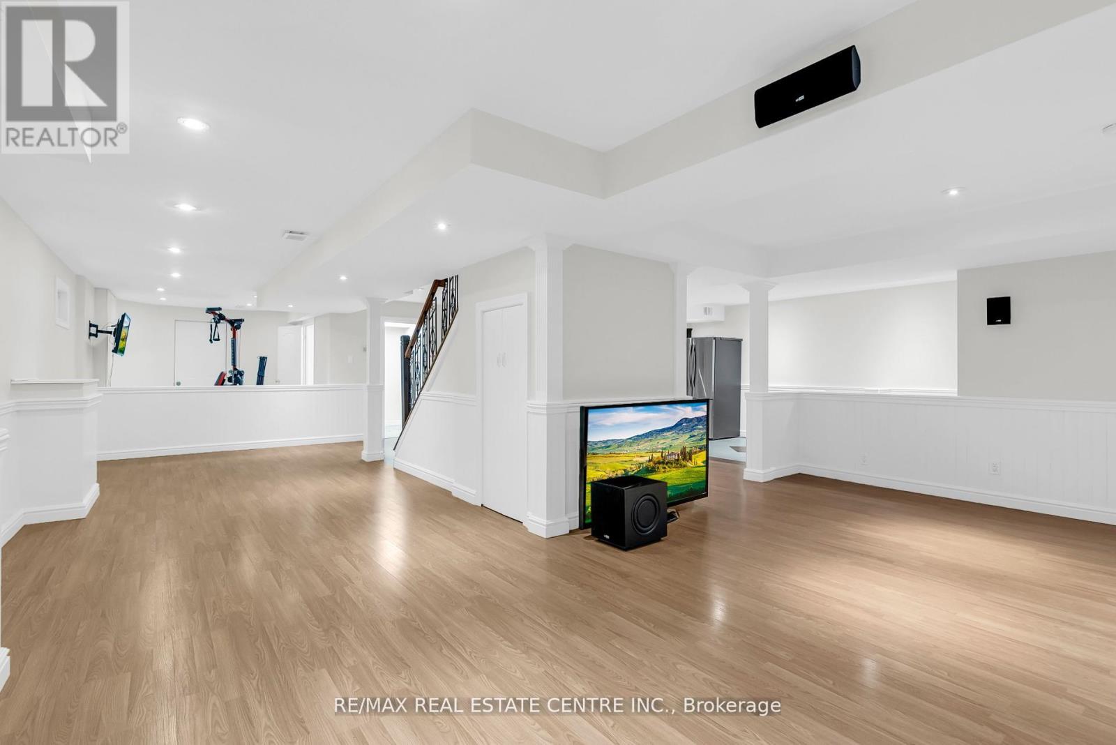 7173 Waldorf Way N, Mississauga, Ontario  L5N 7R3 - Photo 40 - W12472697