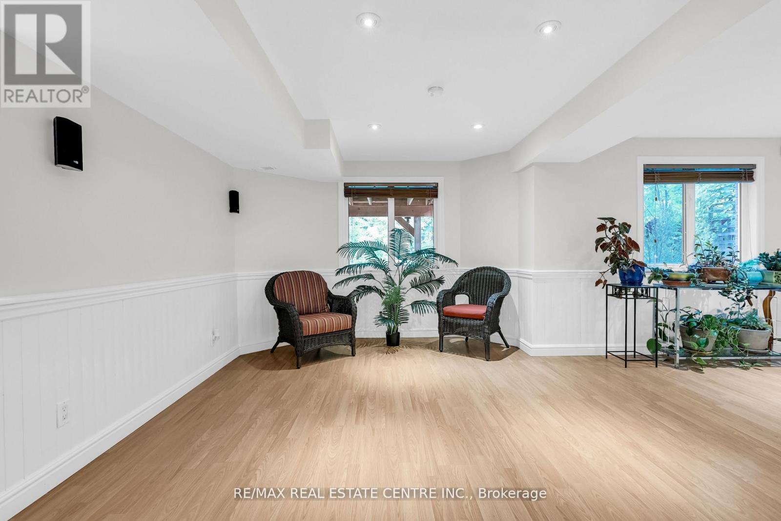 7173 Waldorf Way N, Mississauga, Ontario  L5N 7R3 - Photo 42 - W12472697