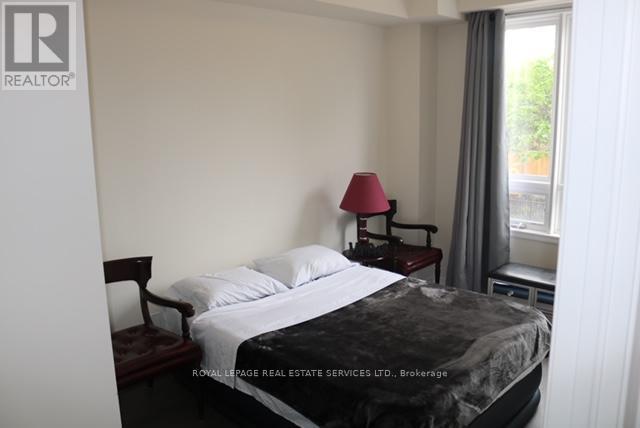 204 - 1100 Briar Hill Avenue, Toronto, Ontario  M6B 1M7 - Photo 2 - W12472714