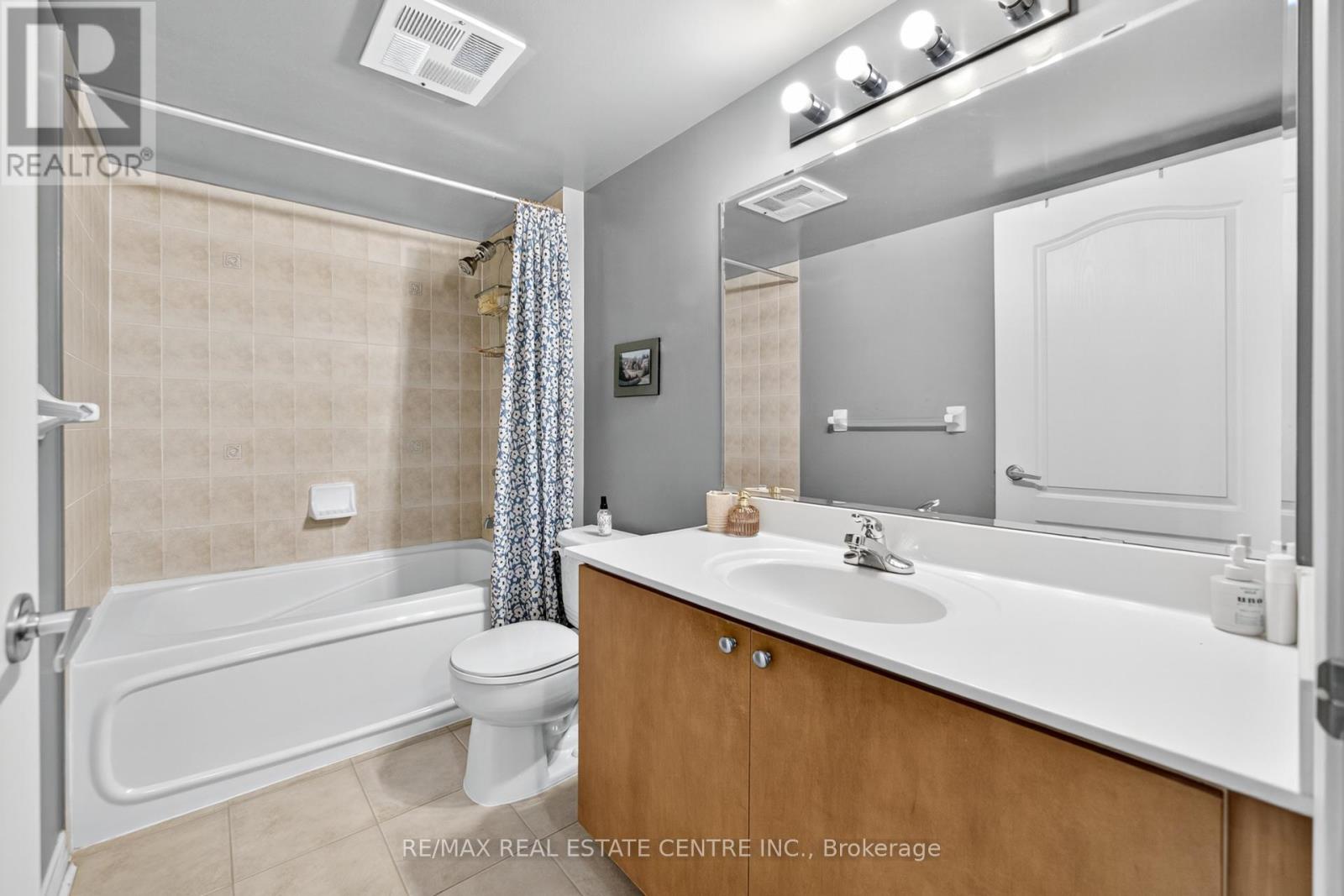 2101 - 4090 Living Arts Drive, Mississauga, Ontario  L5B 4M8 - Photo 20 - W12472721