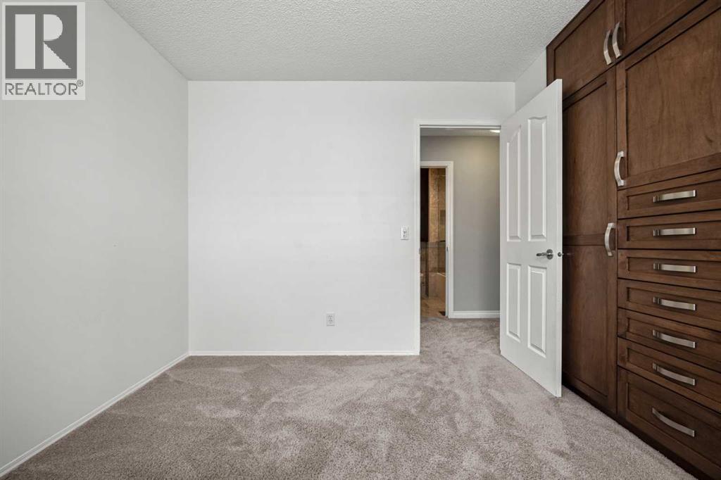 7826 Springbank Way Sw, Calgary, Alberta  T3H 4J8 - Photo 30 - A2258636