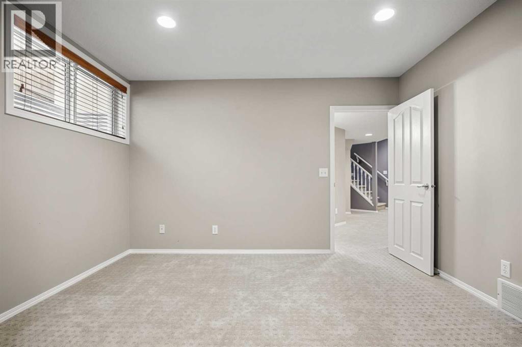 7826 Springbank Way Sw, Calgary, Alberta  T3H 4J8 - Photo 37 - A2258636