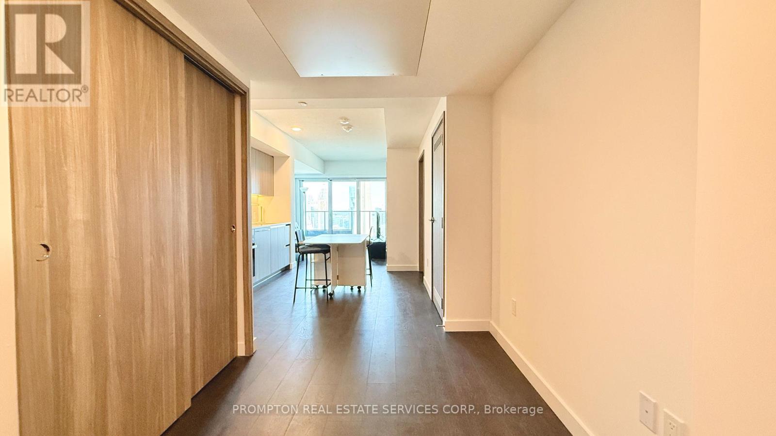 5209 - 3 Concord Cityplace Way, Toronto, Ontario  M5V 0X4 - Photo 15 - C12463845