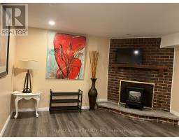 60 WESTCROFT DRIVE, Toronto, Ontario