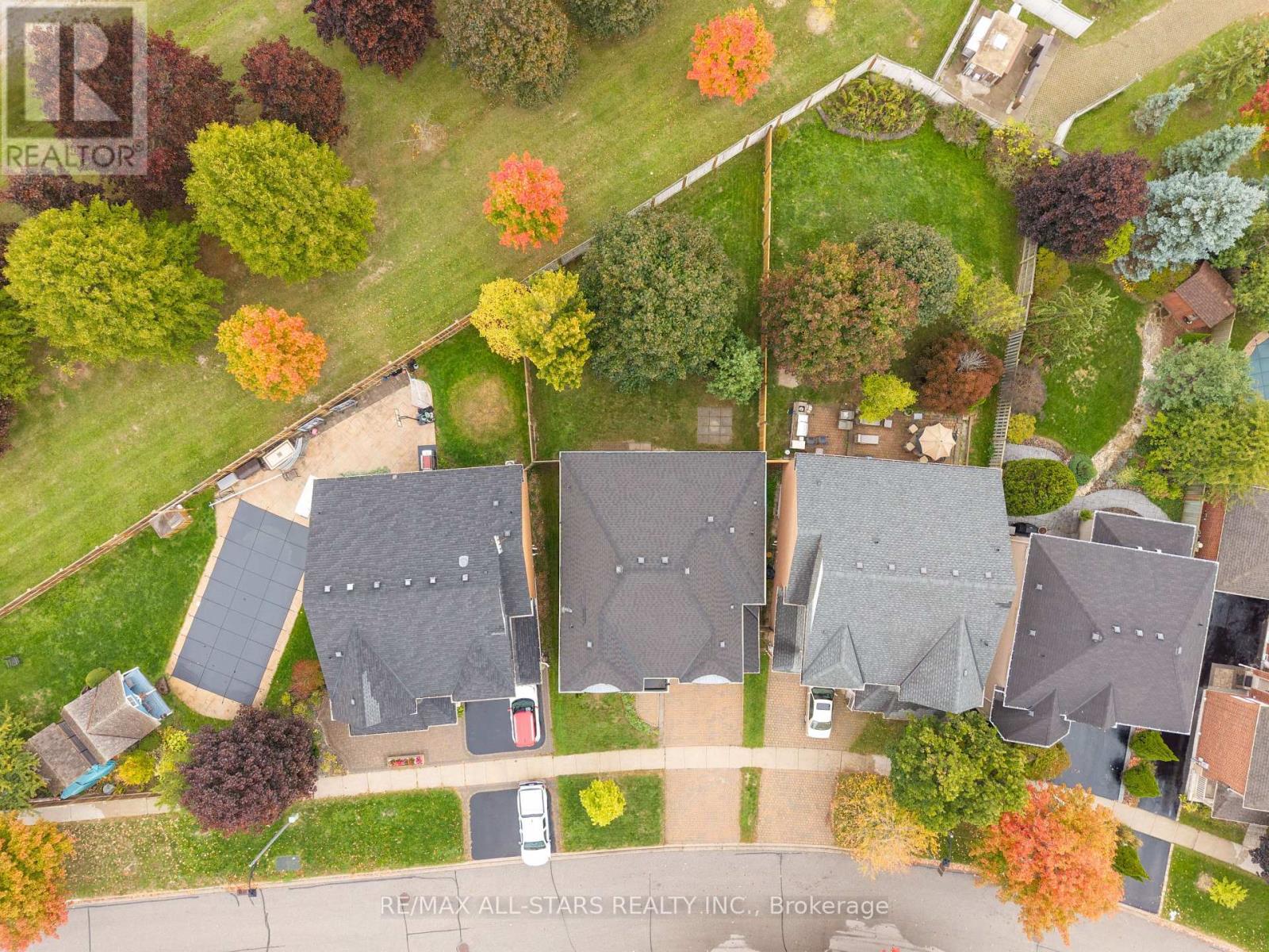9 Wood Thrush Avenue, Markham, Ontario  L3S 4A8 - Photo 2 - N12472323