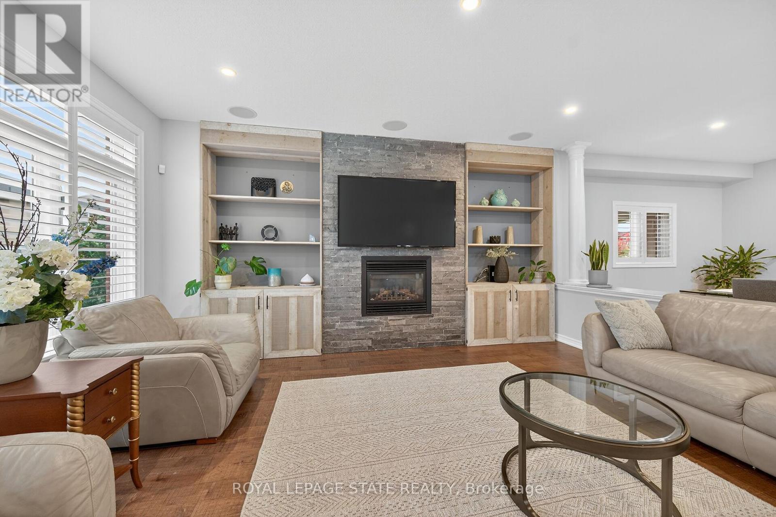 181 Springview Drive, Hamilton (Waterdown), Ontario  L8B 0V9 - Photo 12 - X12472687