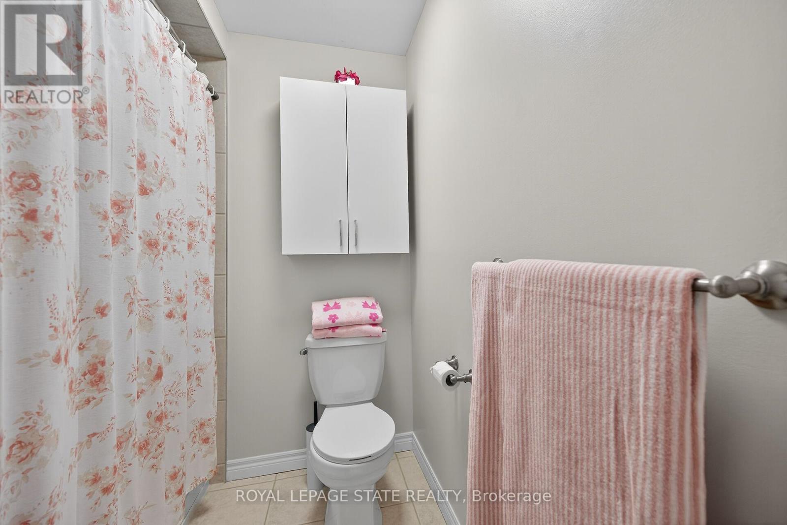 181 Springview Drive, Hamilton (Waterdown), Ontario  L8B 0V9 - Photo 22 - X12472687