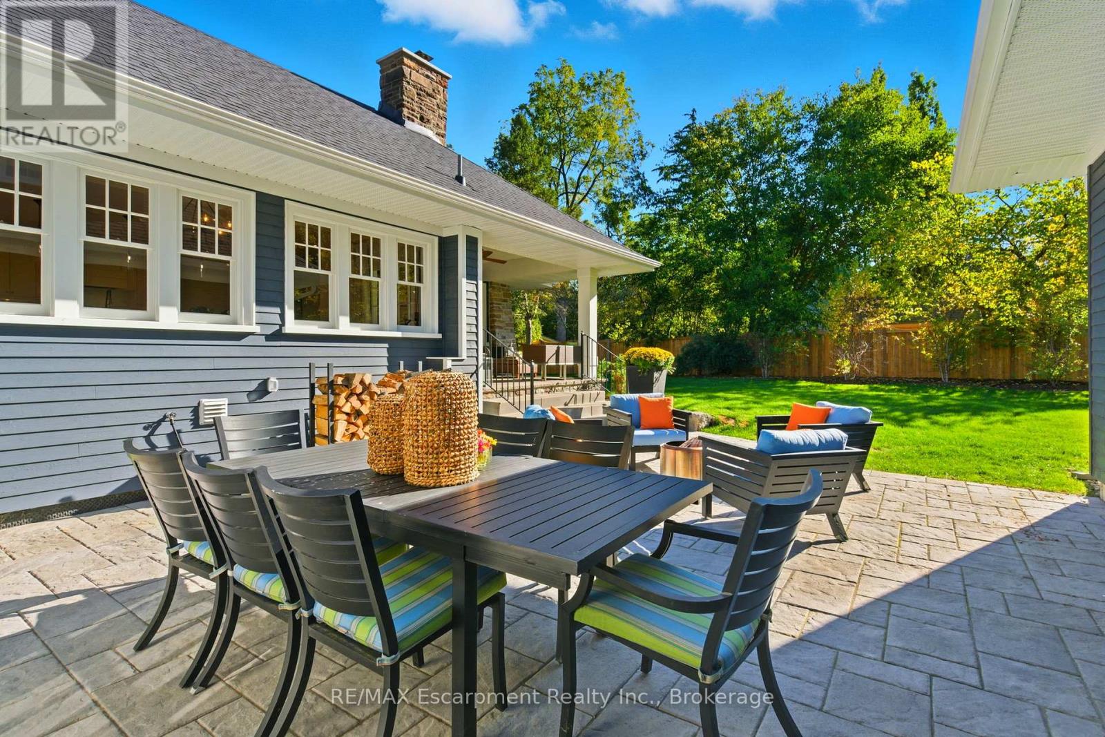 1110 Lakeshore Road W, Oakville, Ontario  L6L 1G1 - Photo 45 - W12472739
