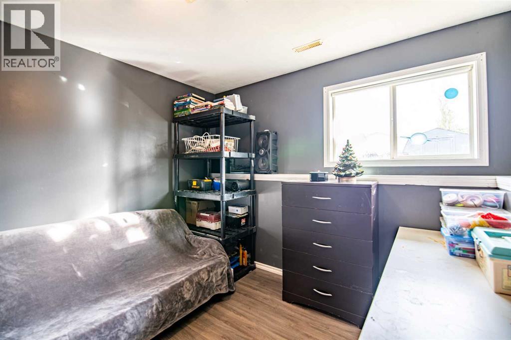23 Harper Drive, Sylvan Lake, Alberta  T4S 1T4 - Photo 12 - A2265639