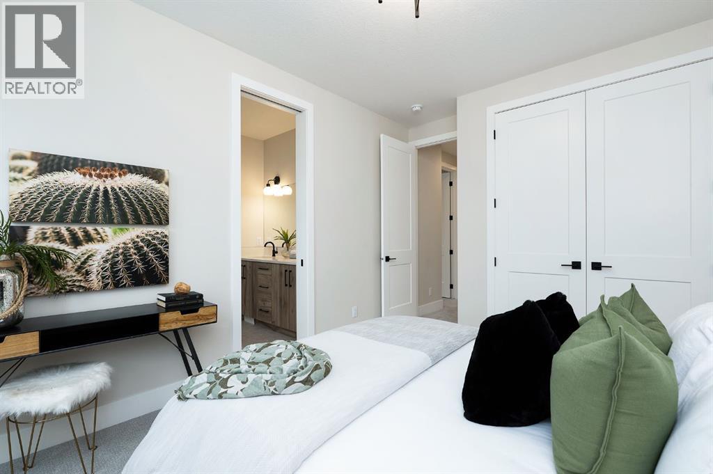 102 West Glen Crescent Sw, Calgary, Alberta  T2W 3R6 - Photo 25 - A2262515