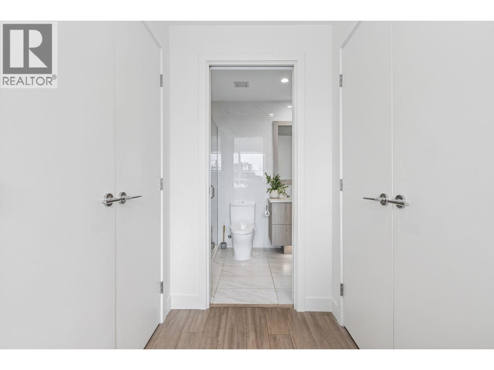 307 707 E 3rd Street, North Vancouver, British Columbia  V7L 1G8 - Photo 17 - R3060156