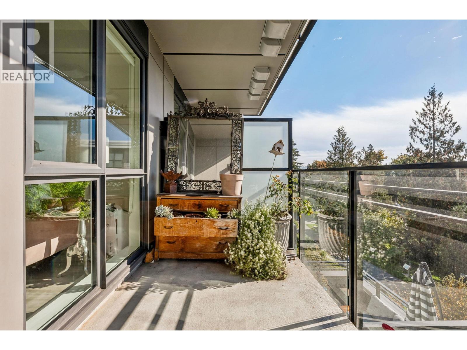 307 707 E 3rd Street, North Vancouver, British Columbia  V7L 1G8 - Photo 20 - R3060156