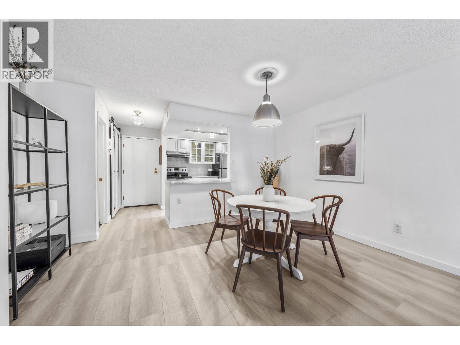 101 210 W 2nd Street, North Vancouver, British Columbia  V7M 1C6 - Photo 11 - R3060178