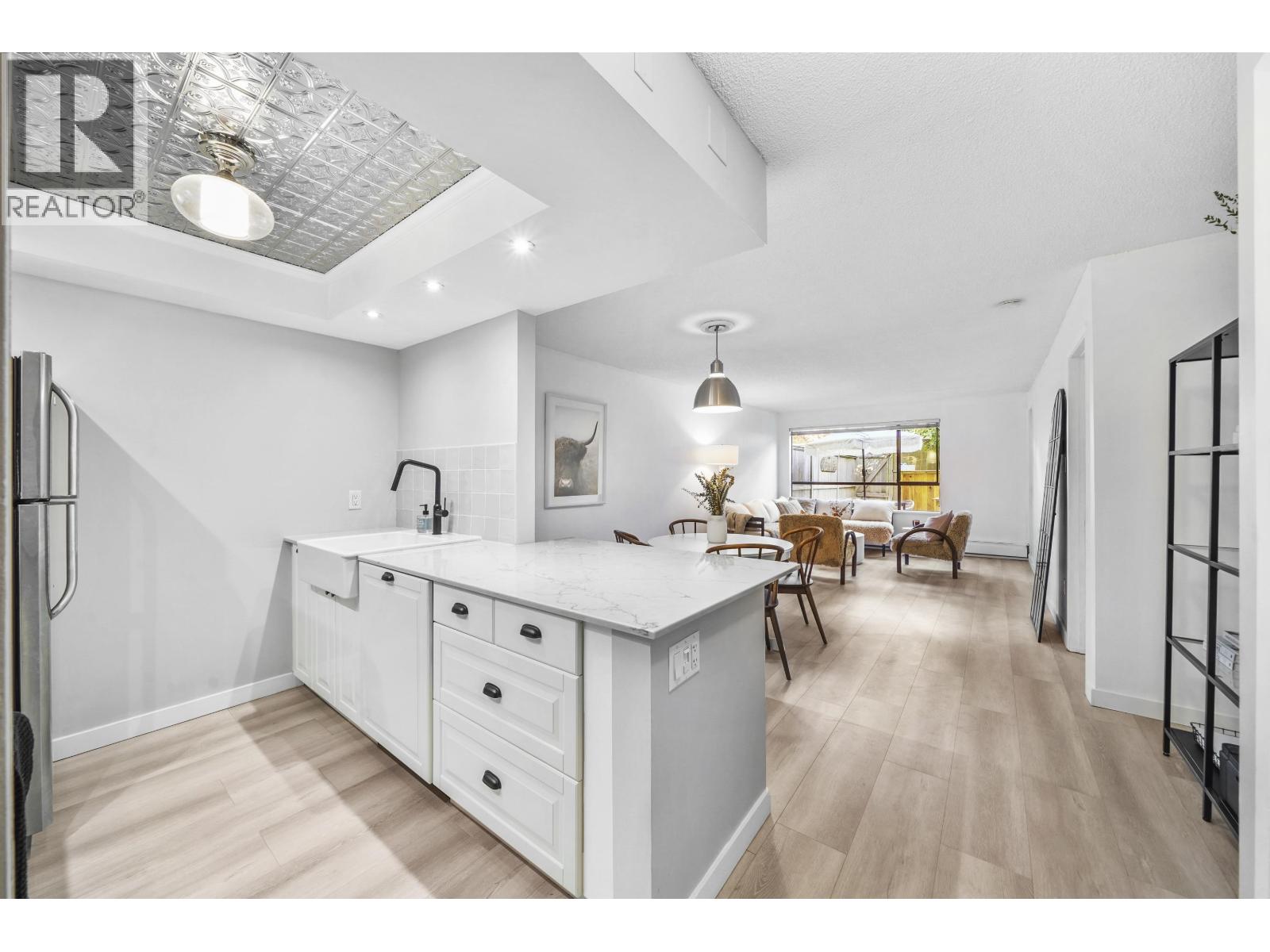 101 210 W 2nd Street, North Vancouver, British Columbia  V7M 1C6 - Photo 2 - R3060178