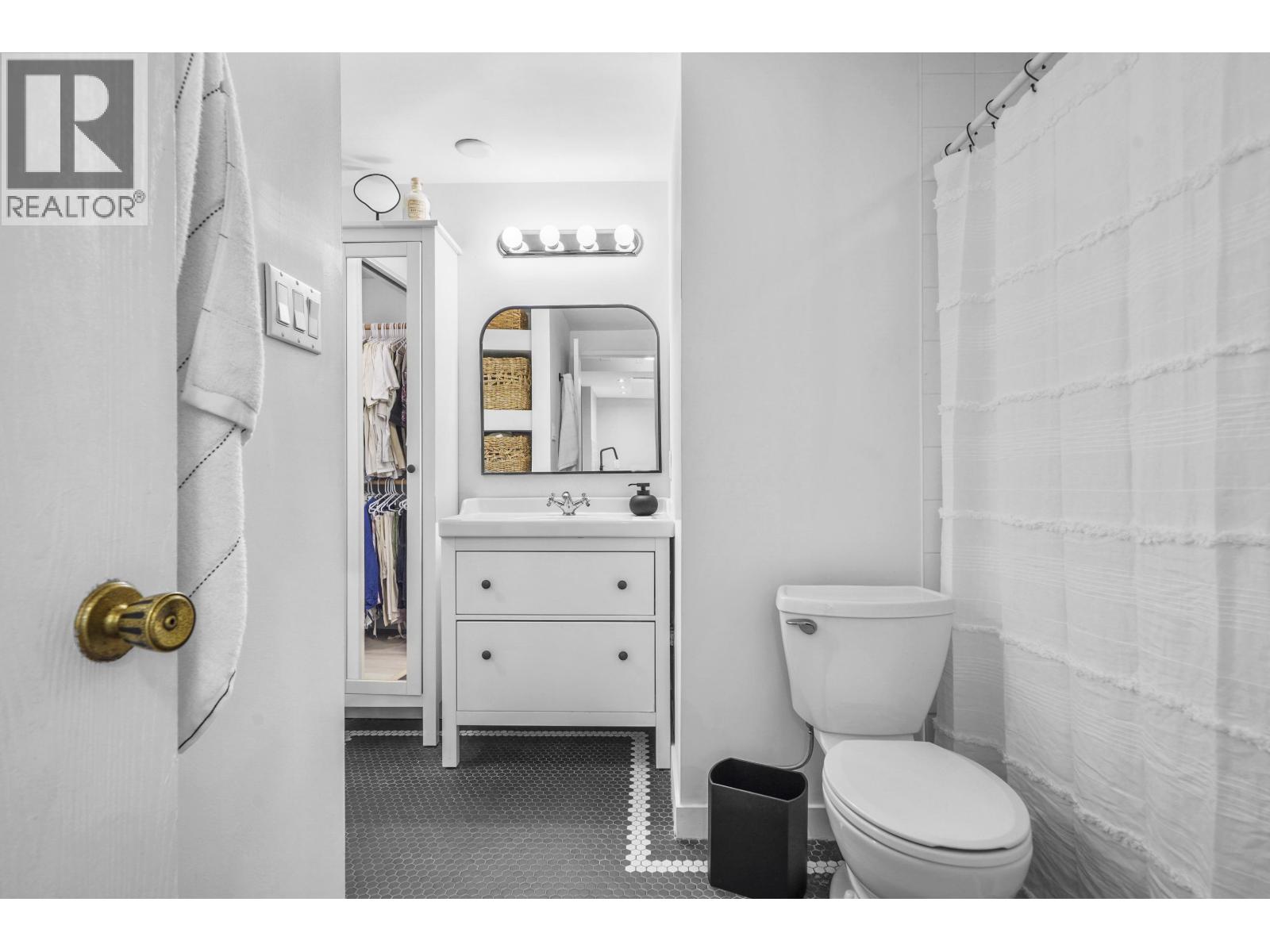101 210 W 2nd Street, North Vancouver, British Columbia  V7M 1C6 - Photo 21 - R3060178